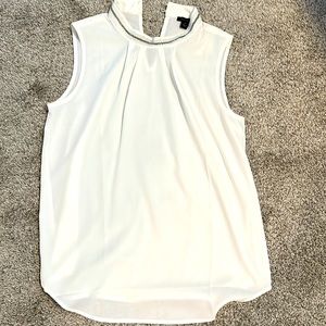 Ann Taylor XS White Sleeveless Blouse with sequin collar